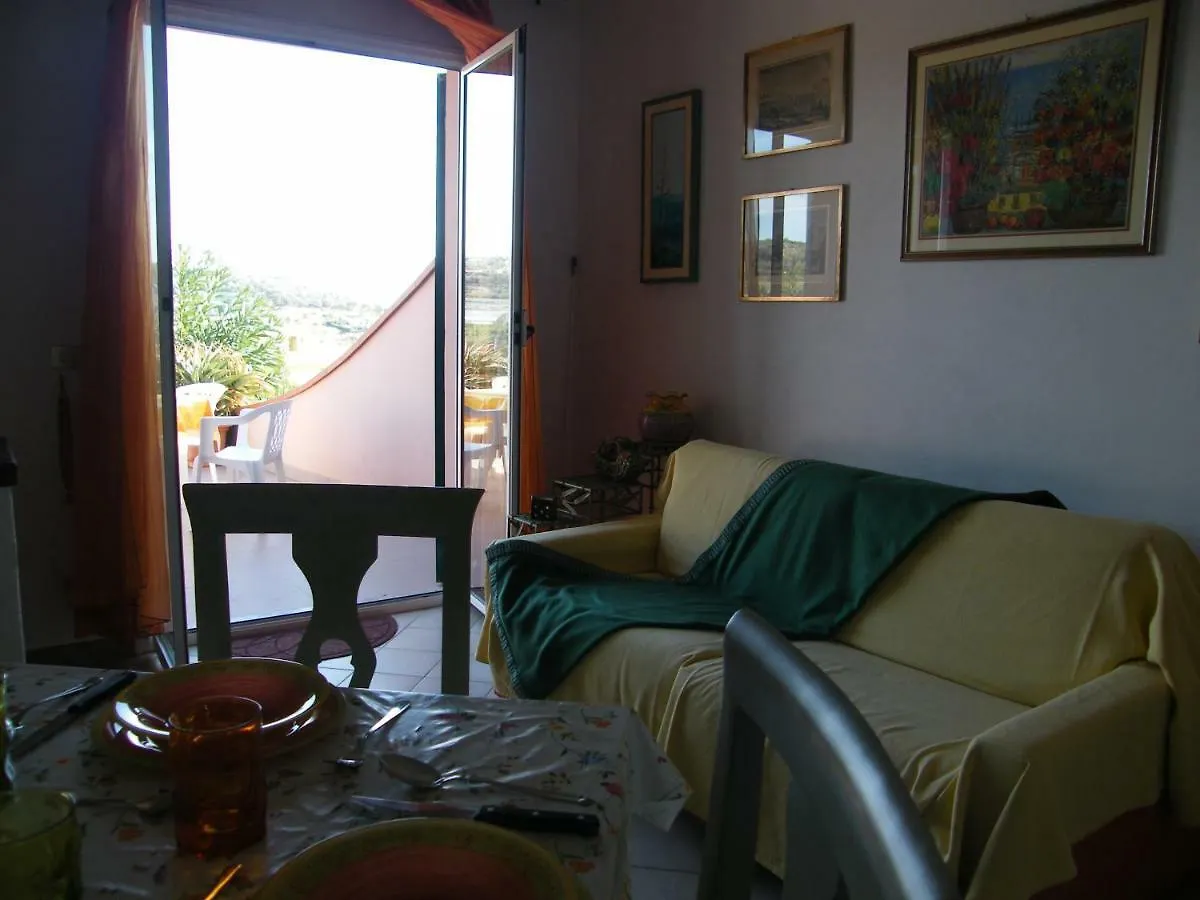 Casa Di Rino Villa San Lorenzo al Mare 0*,